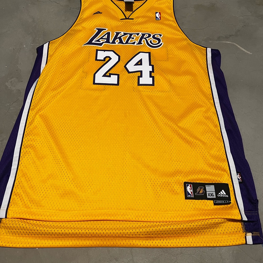 Adidas Los Angeles Lakers Kobe Bryant Jersey